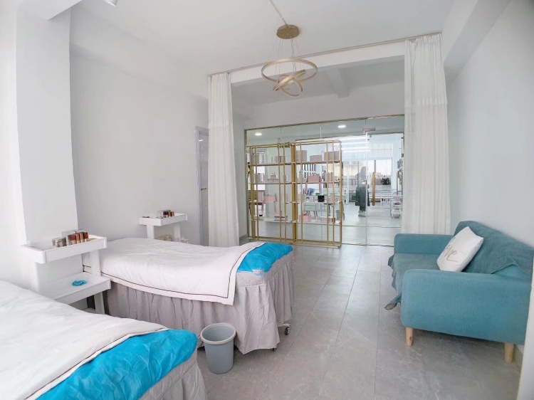 半永久高定研修班（眉、眼、唇、线条眉、小纹身、美妆素描）