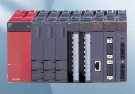 湖北三菱Q系列电气自动化高级班