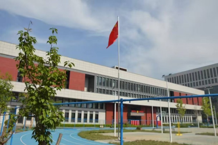 先行高三全年培优课程