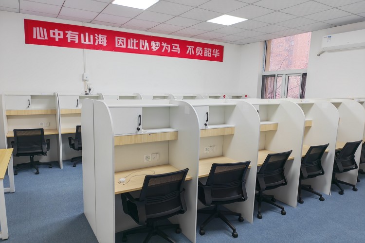 考研24小时自习室