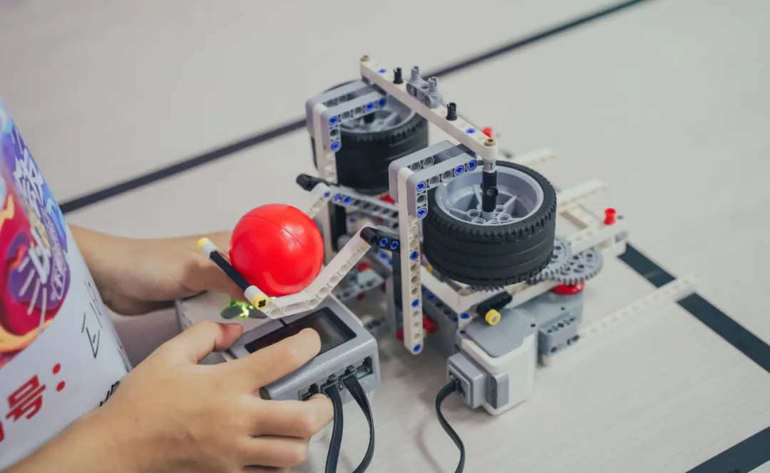 学编程的孩子，成绩提高这么快？这3点原因尽早知道