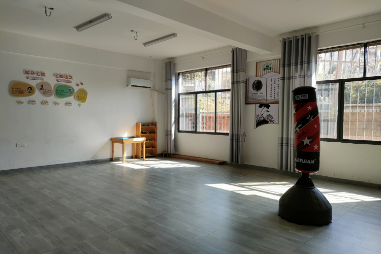 娄底忠志青少年专门学校