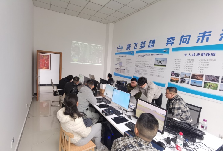 贵州隆旭无人机