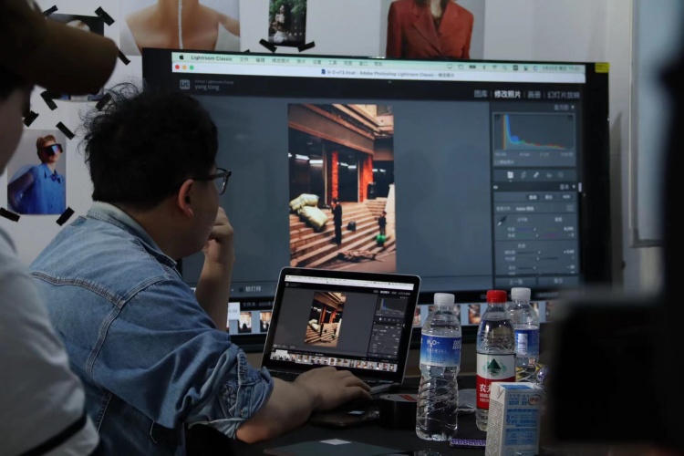 重庆映光社摄影学院教学