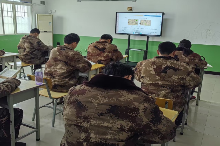 西安军培青少年素质教育教学环境