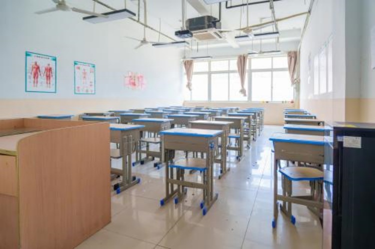 浙江三联专修学院教室