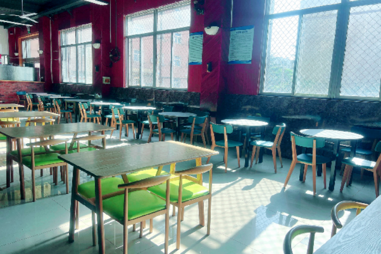 济南震华补习学校餐厅