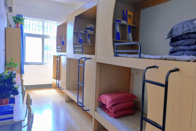 郑州实验补习学校校区环境