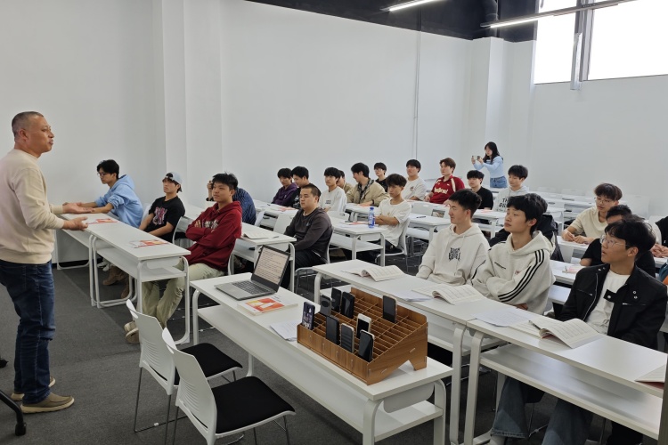 橙啦考研环境图