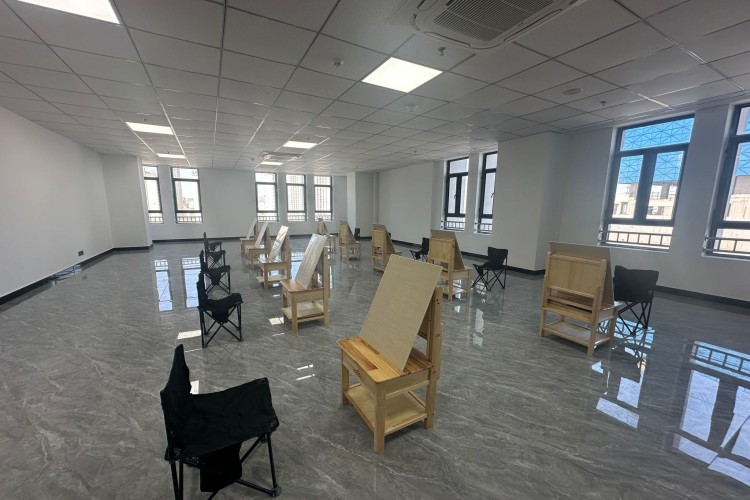 新疆尔南艺考培训学校环境图