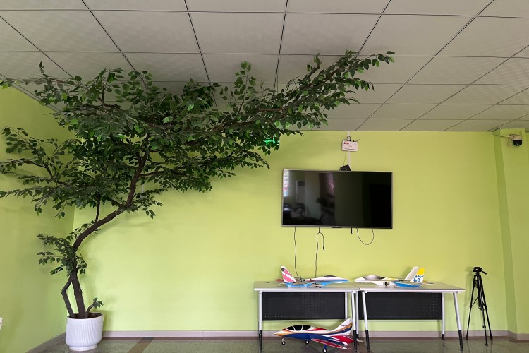 荥阳鸿飞无人机俱乐部环境图