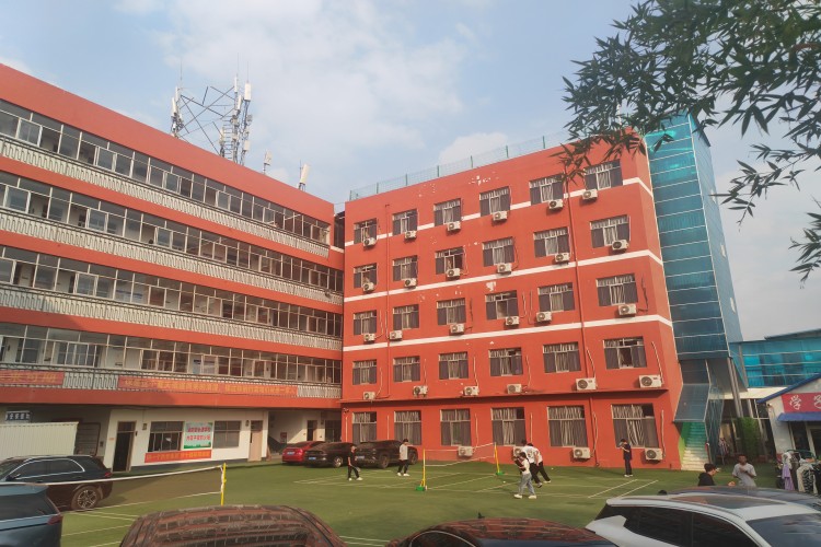 济南神州飞机场职业培训学校