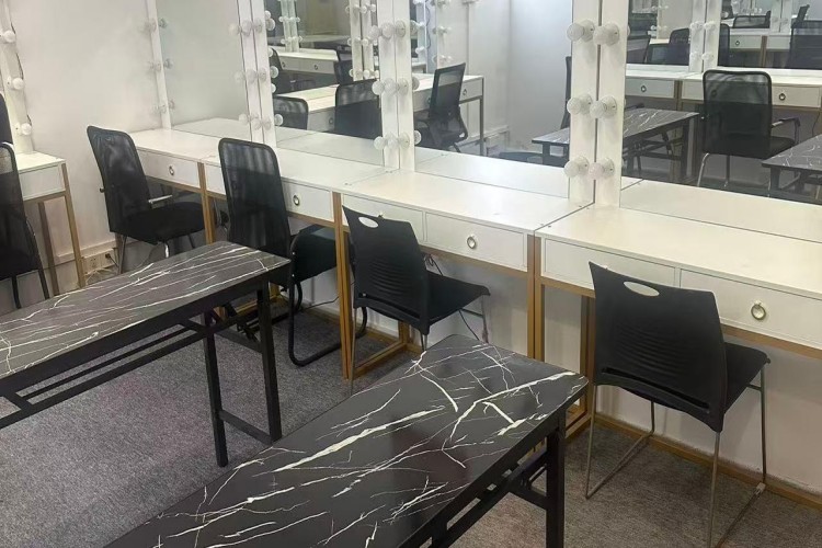 广州玲丽美学校区环境