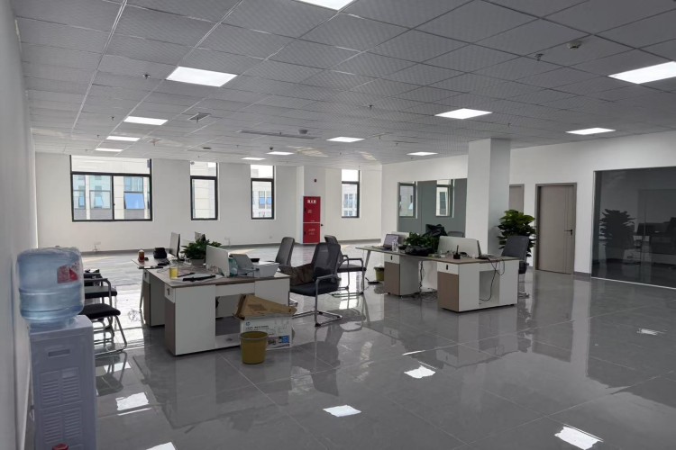 成都天天航空环境图