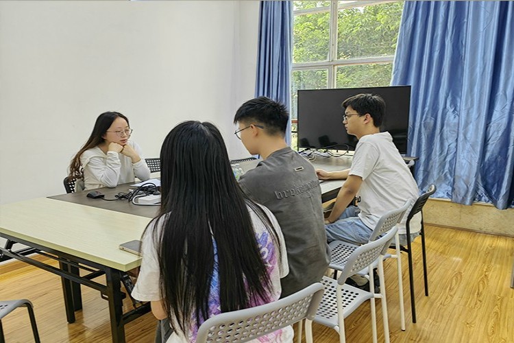 成都蓉华教育校区环境图