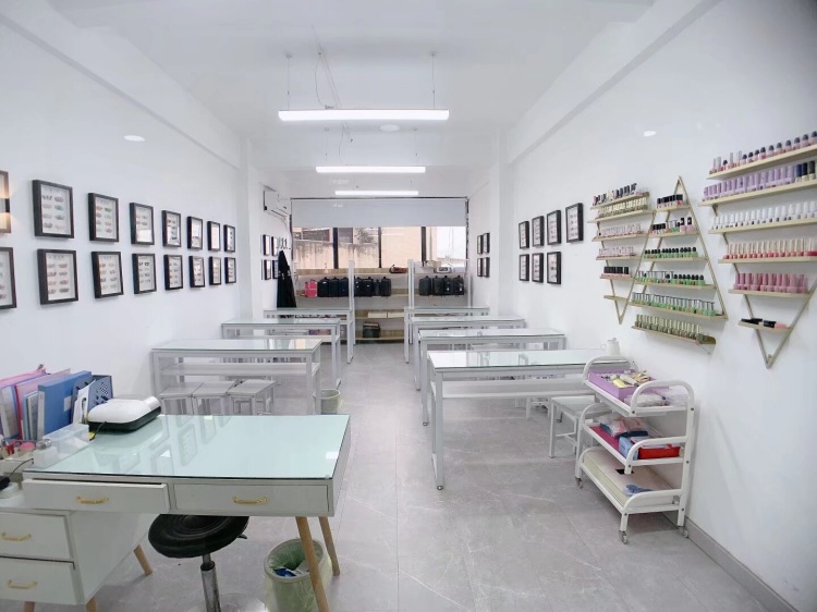 济源唯美绣美妆职业培训学校