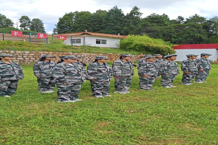 云南育新新启航素质教育