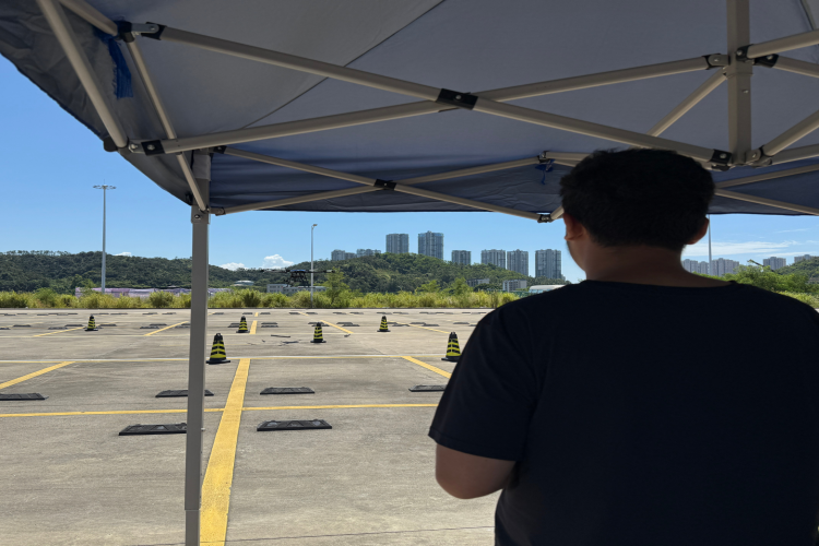 珠海万翼天下航空