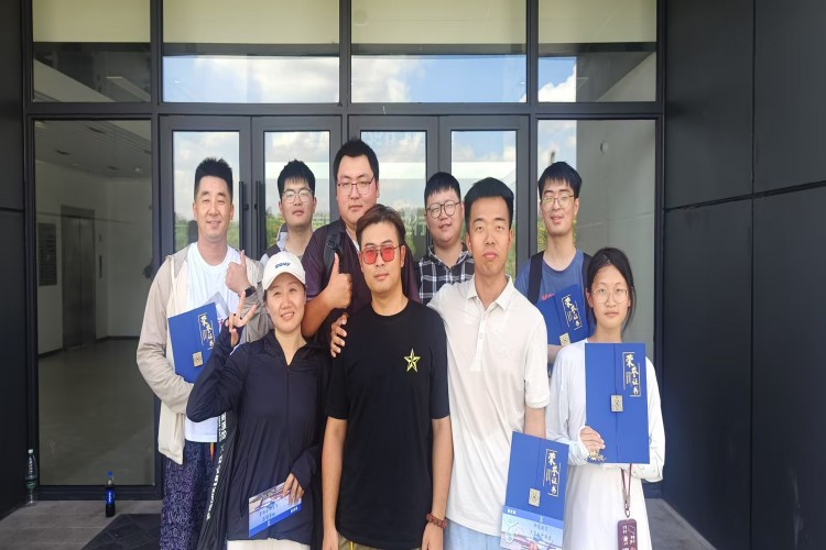 南京重明鸟无人机校区环境图