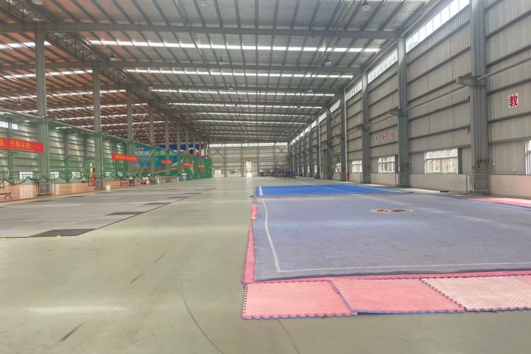 广东战龙青少年素质教育环境图