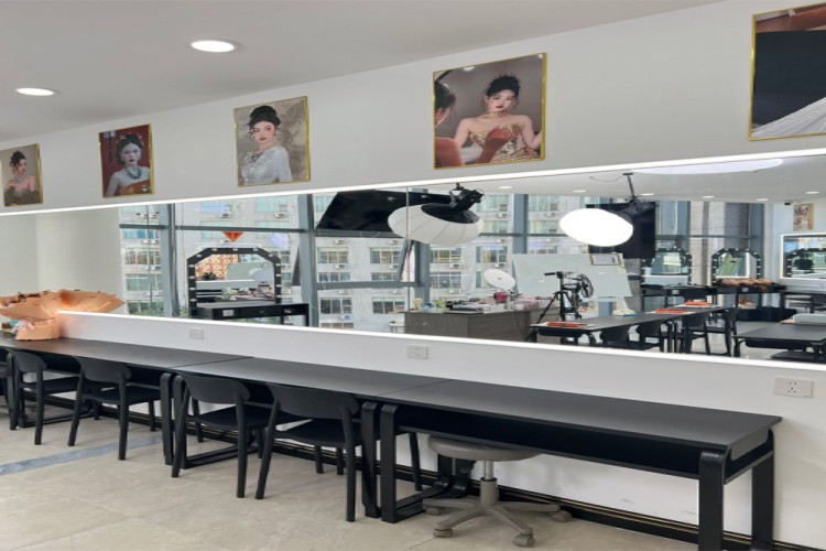 河北彩雅教育校区环境图