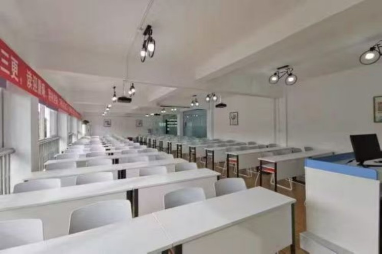 启航考研校区环境