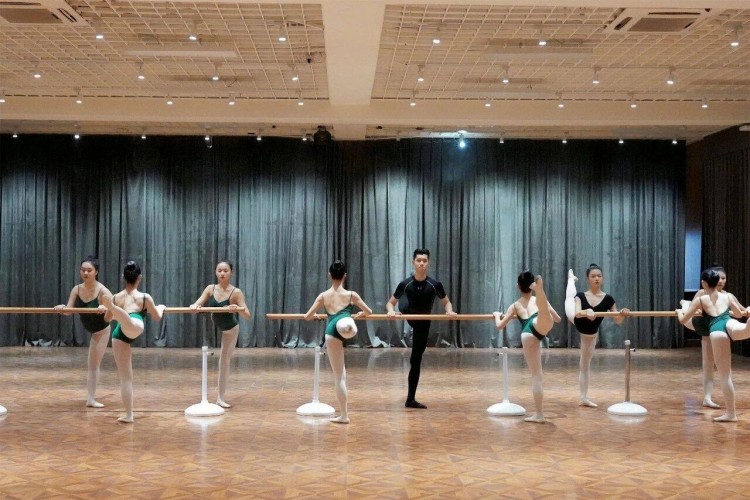 北京天虹梓艺艺考教学环境