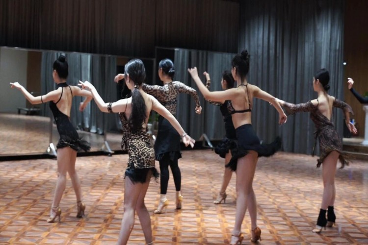 北京天虹梓艺艺考教学环境