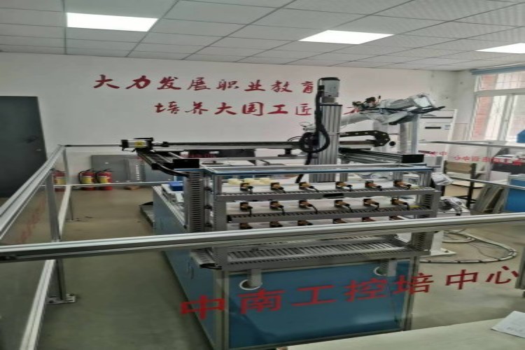 湖北中南高级职业技术学校