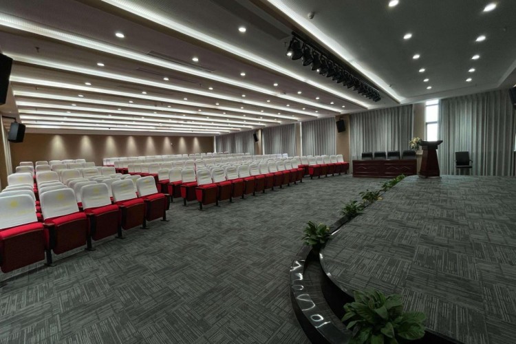 湖北蕲艾集团中慧职校校区环境