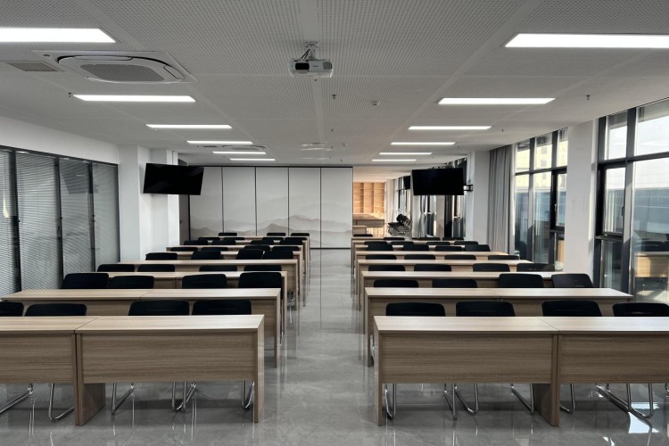 湖北蕲艾集团中慧职校教学环境