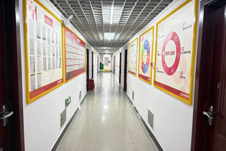 广西桃李园教育校区环境图