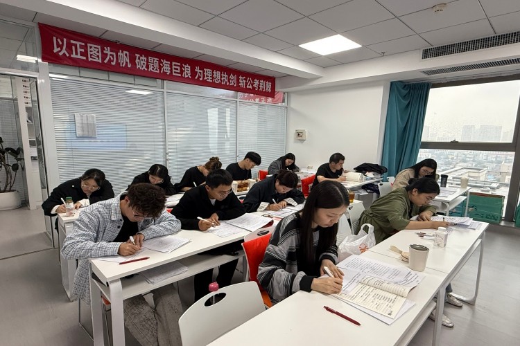 河北邯郸正图教育