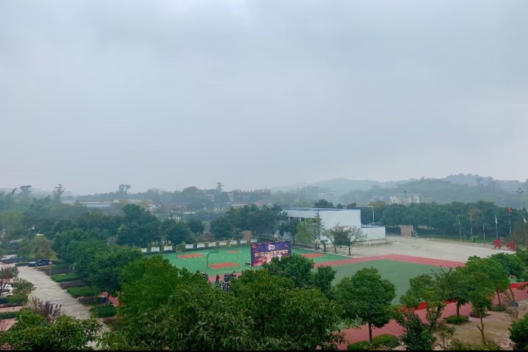 重庆正信青少年素质教育学校校园环境