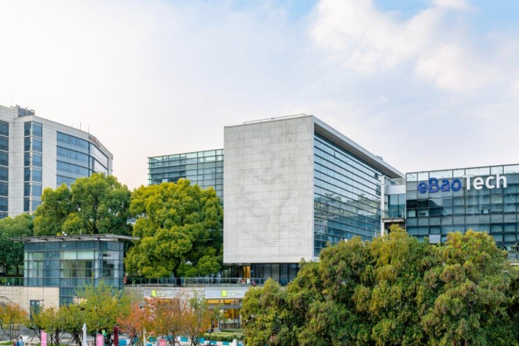 北京后保研校区环境图