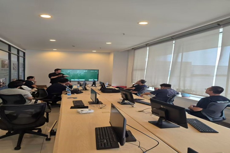 沈阳华翔云飞无人机环境图