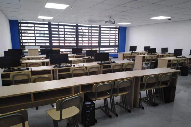 合肥新工科智能制造学院校区环境图