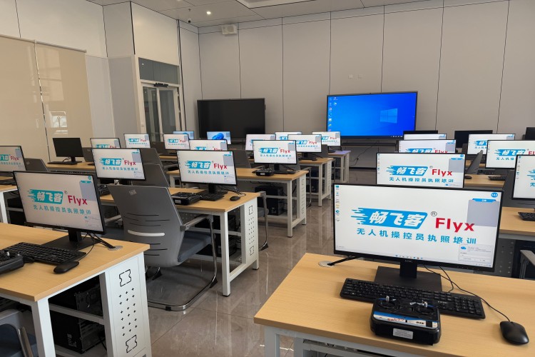 贵阳畅飞客无人机校区环境图片