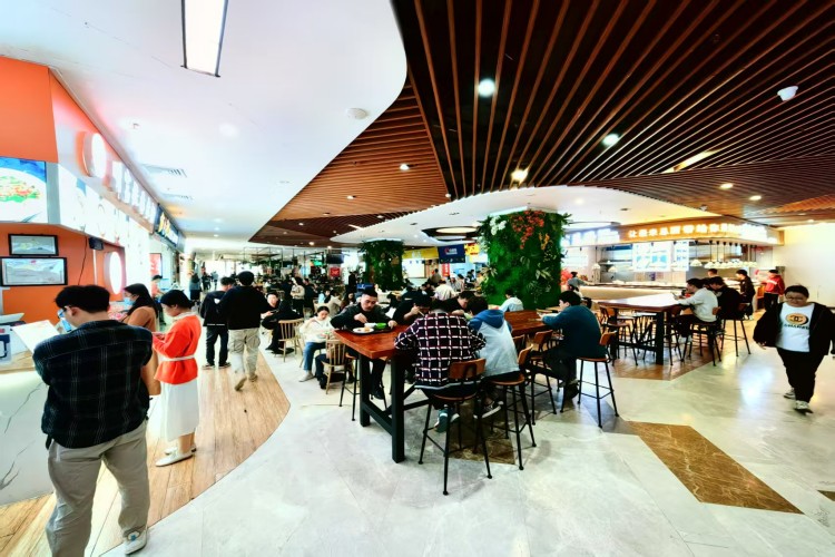 广西京北教育食堂环境