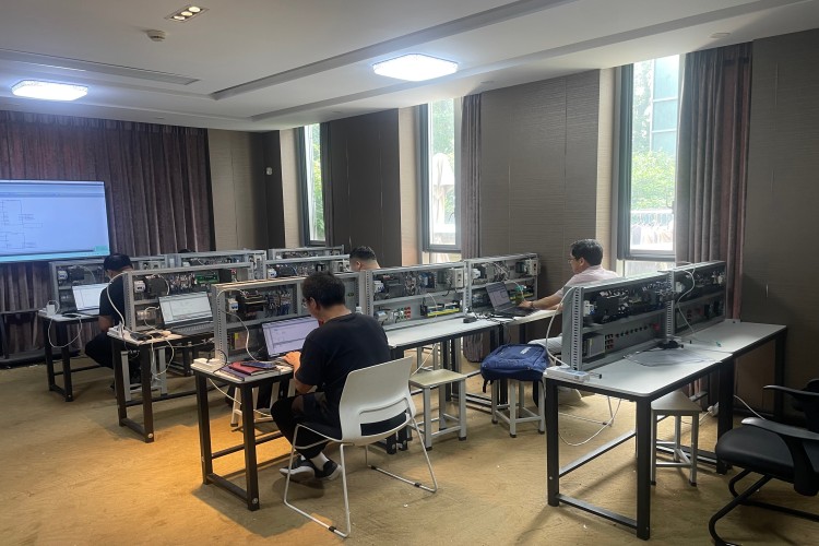 上海霏研教育校区环境图