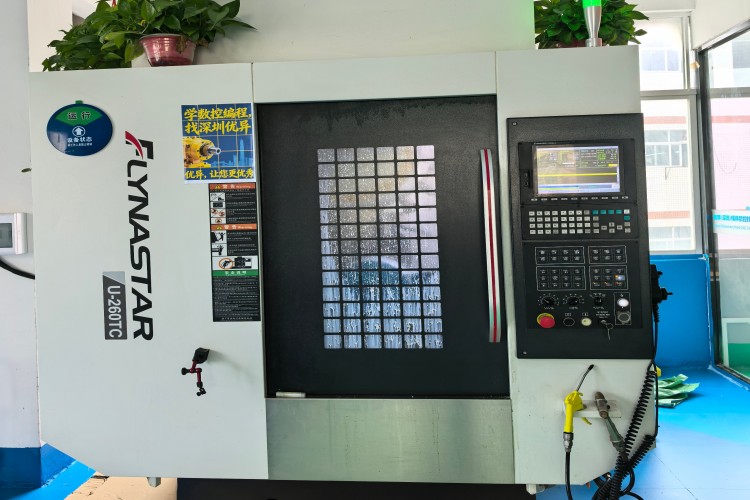 深圳优异数控培训学校环境图