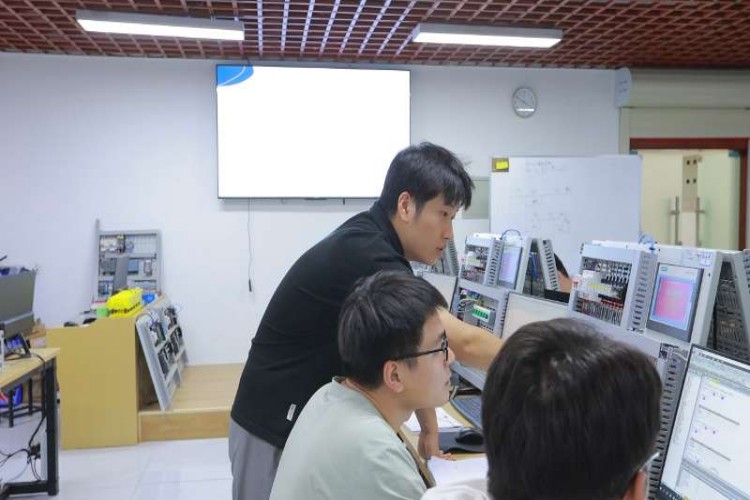 洛阳臻优自动化