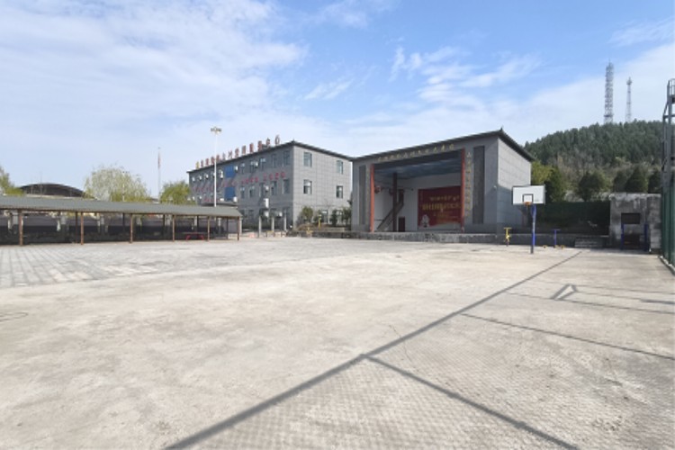 河南华心教育校区环境图