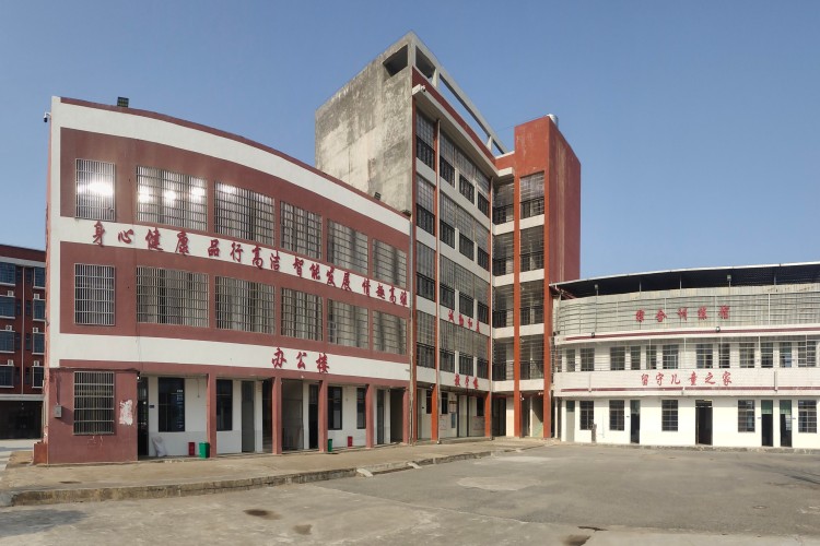 湖南源江特训基地校区环境图