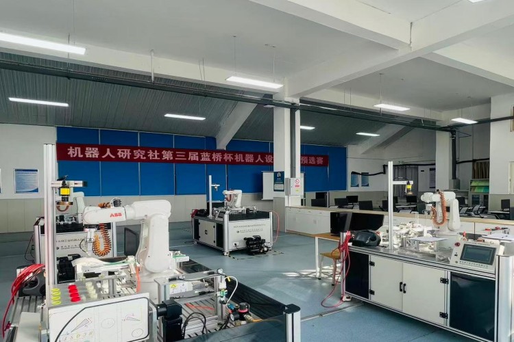 青岛日森教育校园环境图