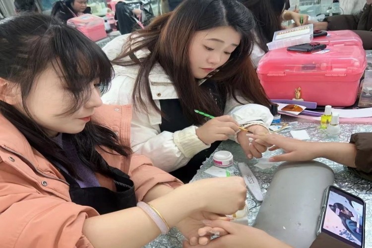 咸阳市艺尚美业智慧美校校区环境图片