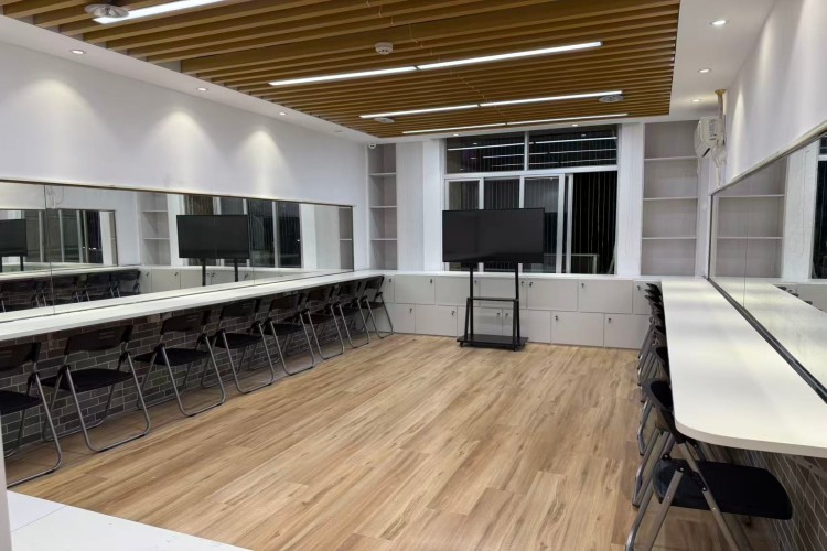 福建新媛美业校区环境图