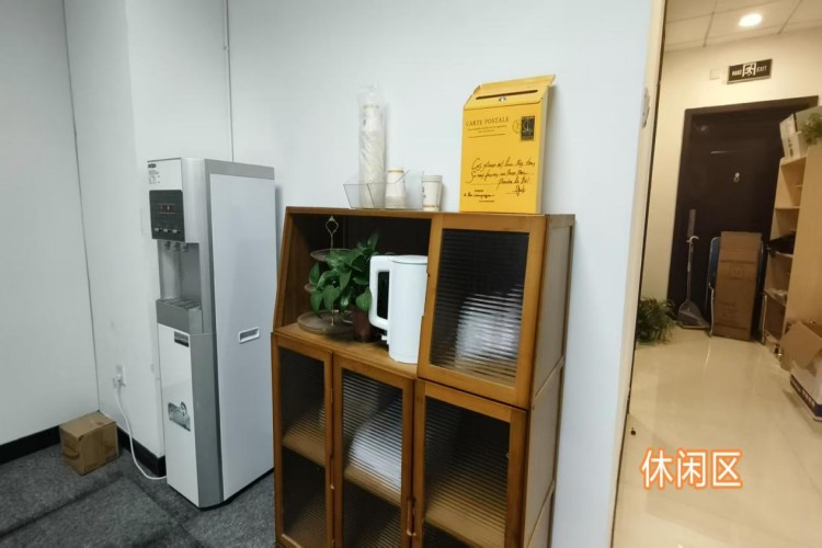 杭州乐马优途智学校区环境图