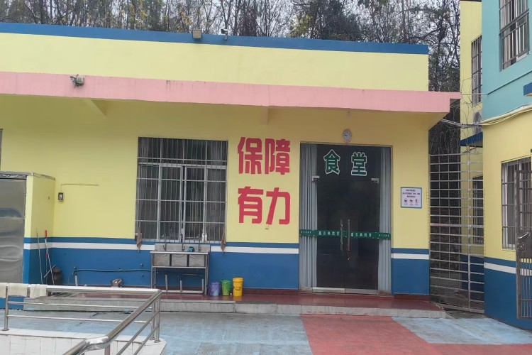 广西柳州鑫吉典青少年成长基地校区环境图