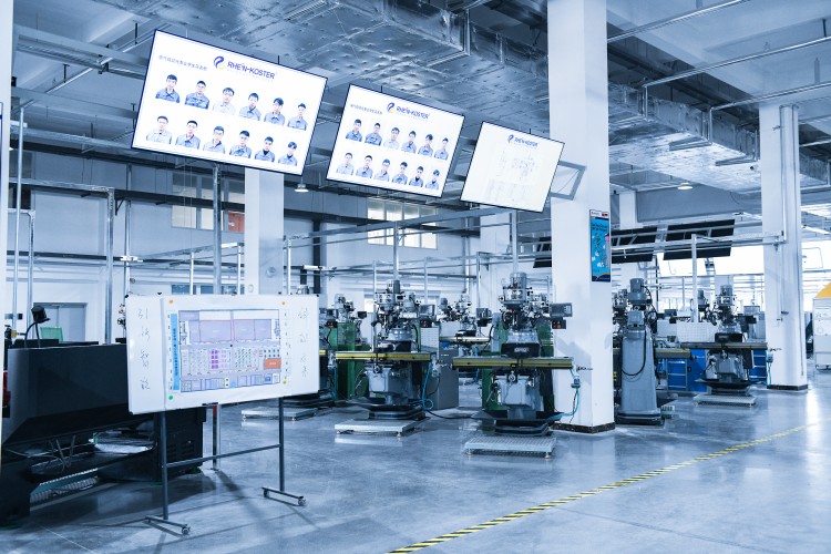 山东中德莱茵职业培训学校校区环境图片